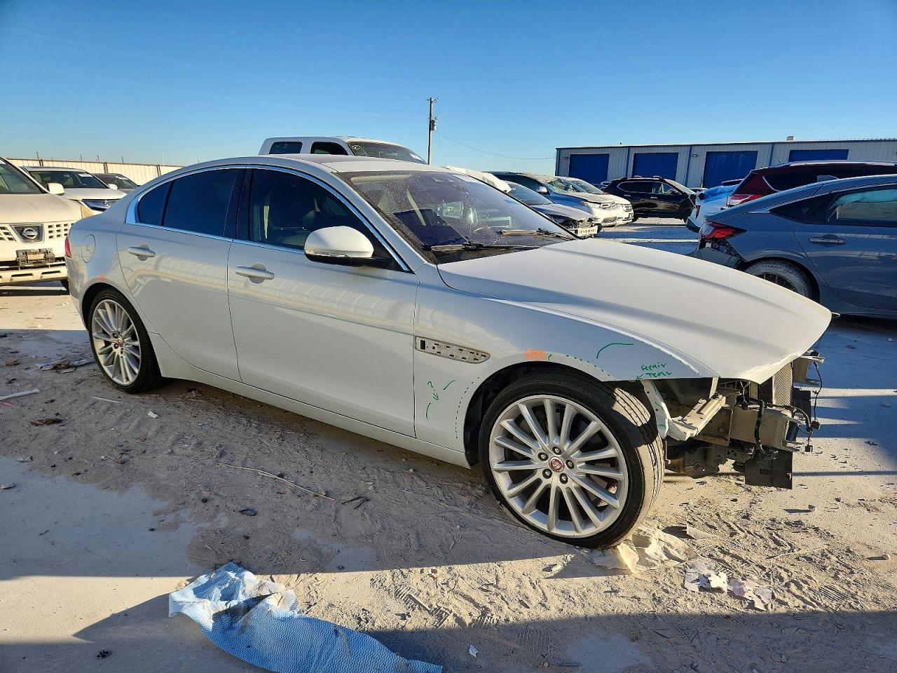 2017 JAGUAR XE