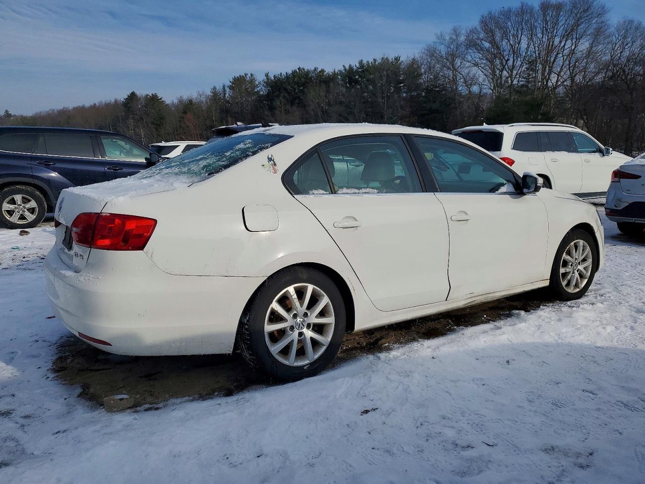 2013 VOLKSWAGEN JETTA