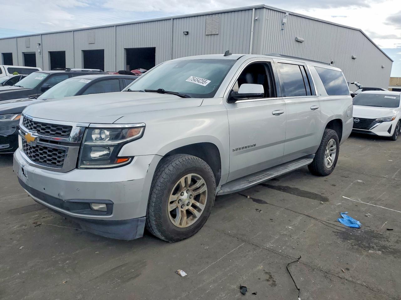 2015 CHEVROLET Suburban