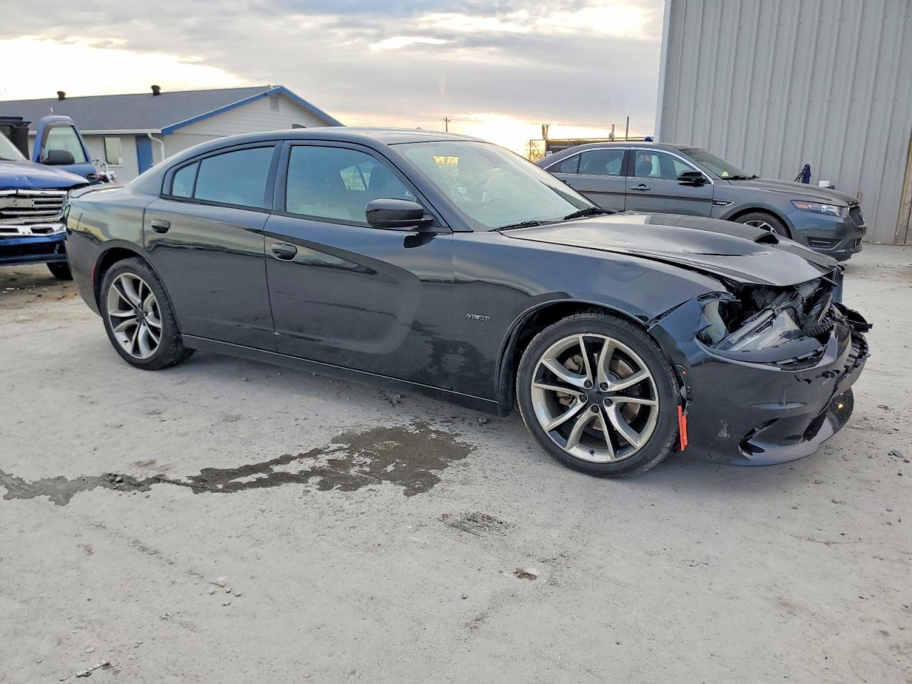 2015 DODGE CHARGER