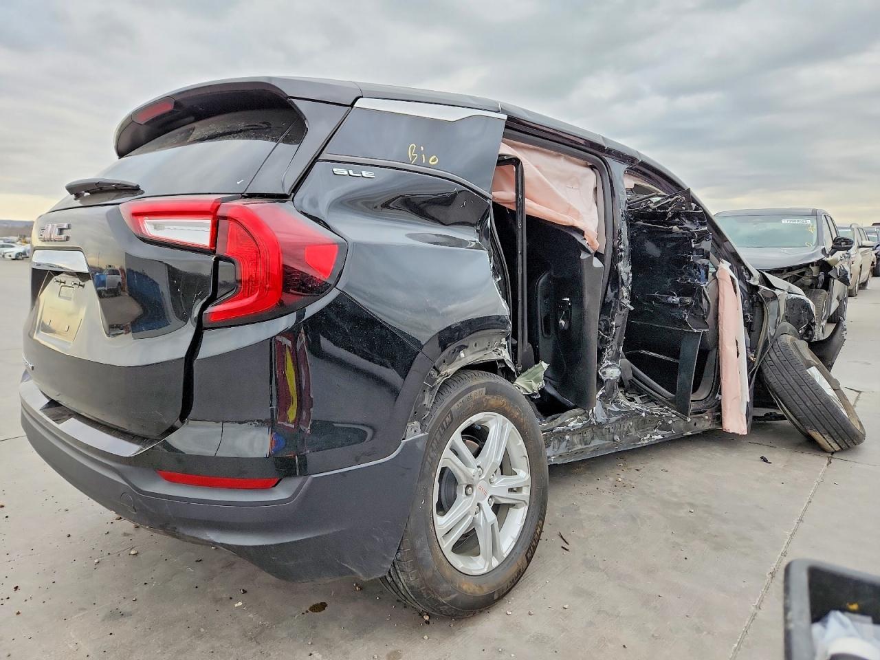 2024 GMC Terrain