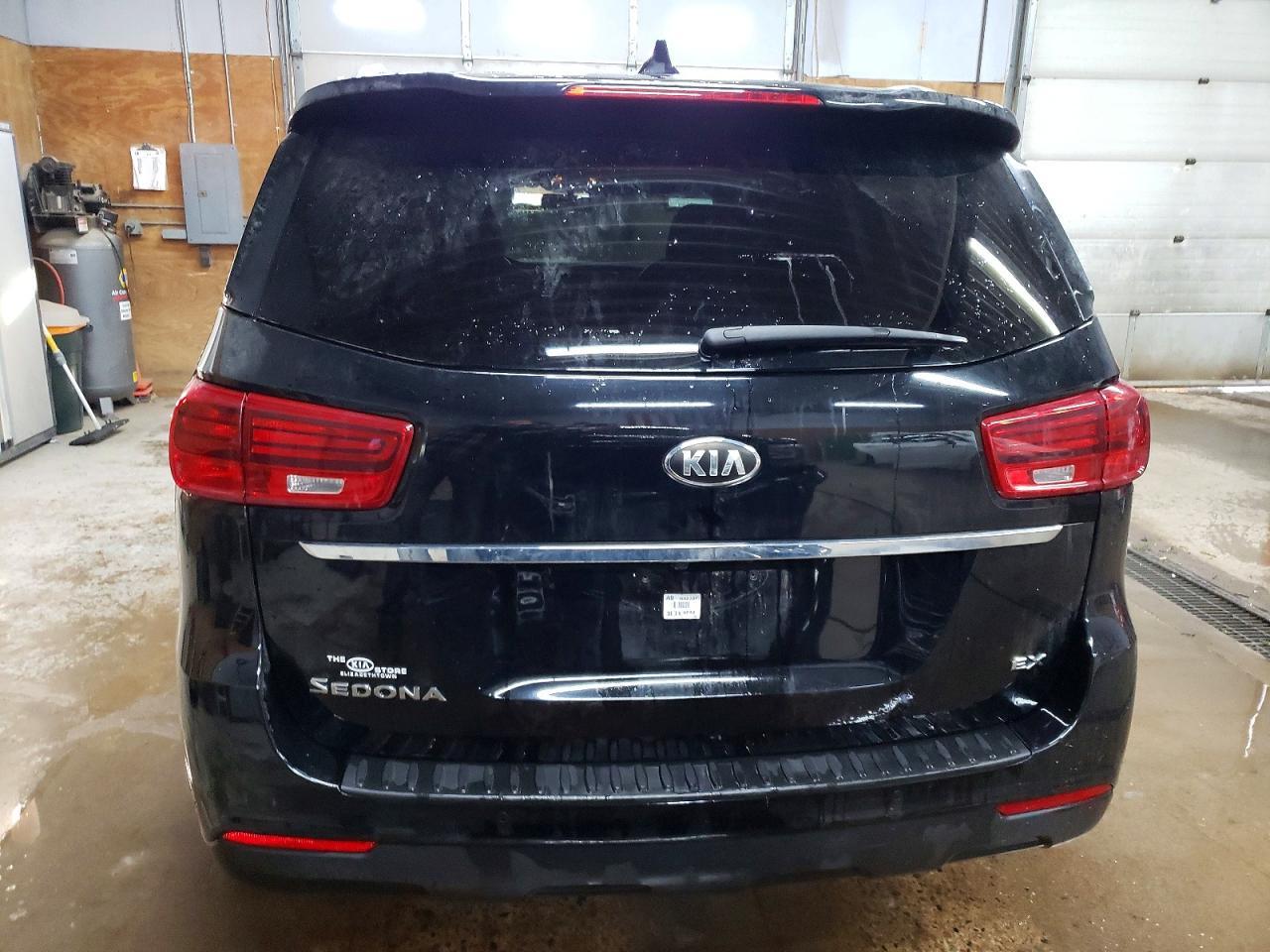 2019 KIA SEDONA