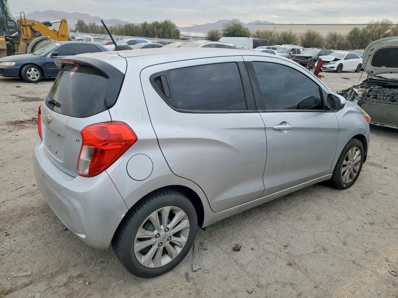 2018 CHEVROLET Spark