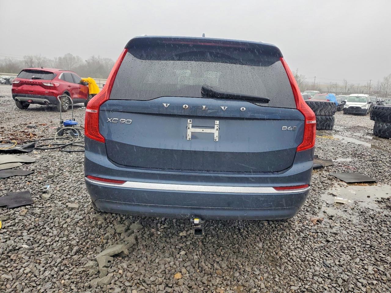 2024 VOLVO XC90