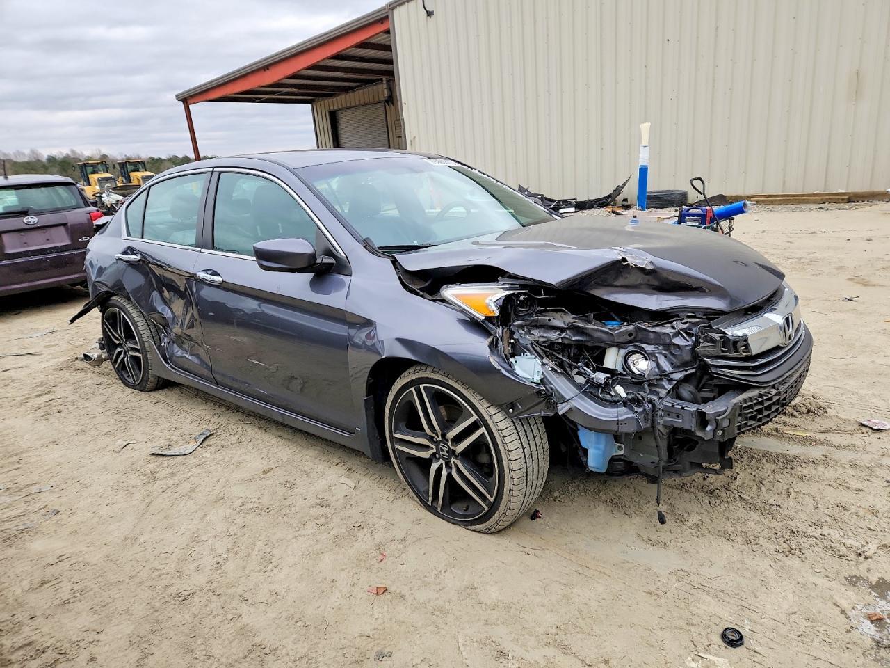 2017 HONDA ACCORD