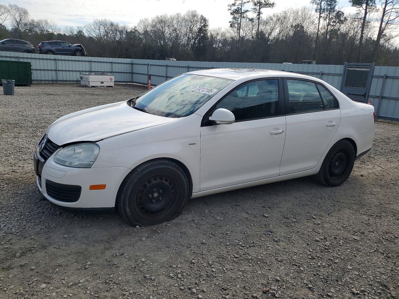 2010 VOLKSWAGEN JETTA