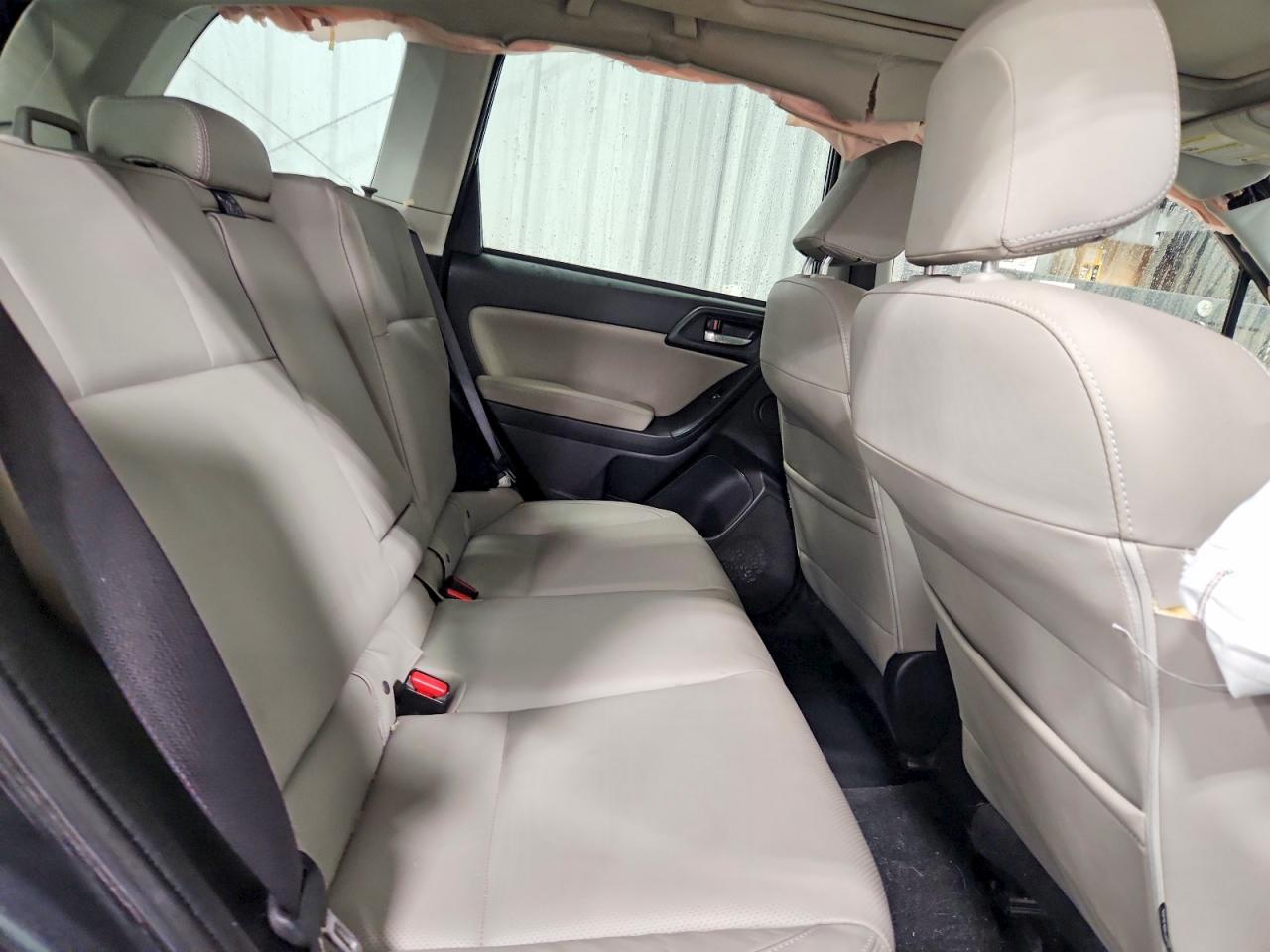 2017 SUBARU FORESTER