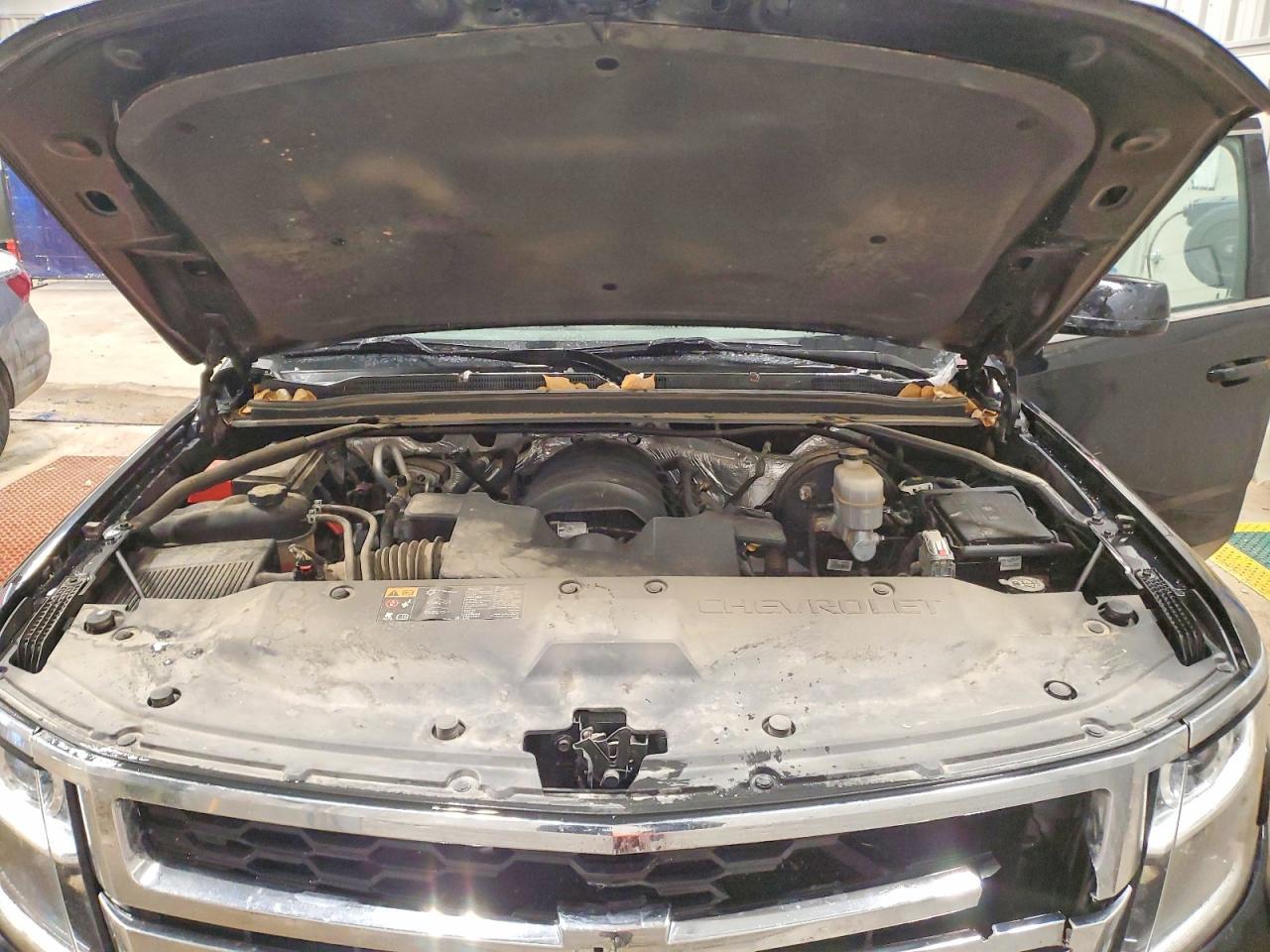 2016 CHEVROLET Suburban