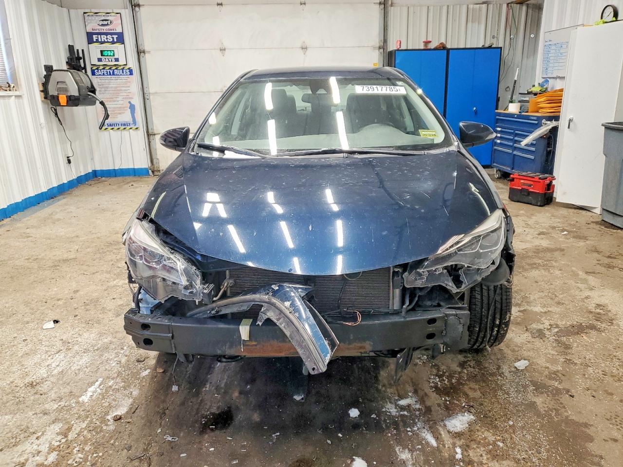 2017 TOYOTA COROLLA