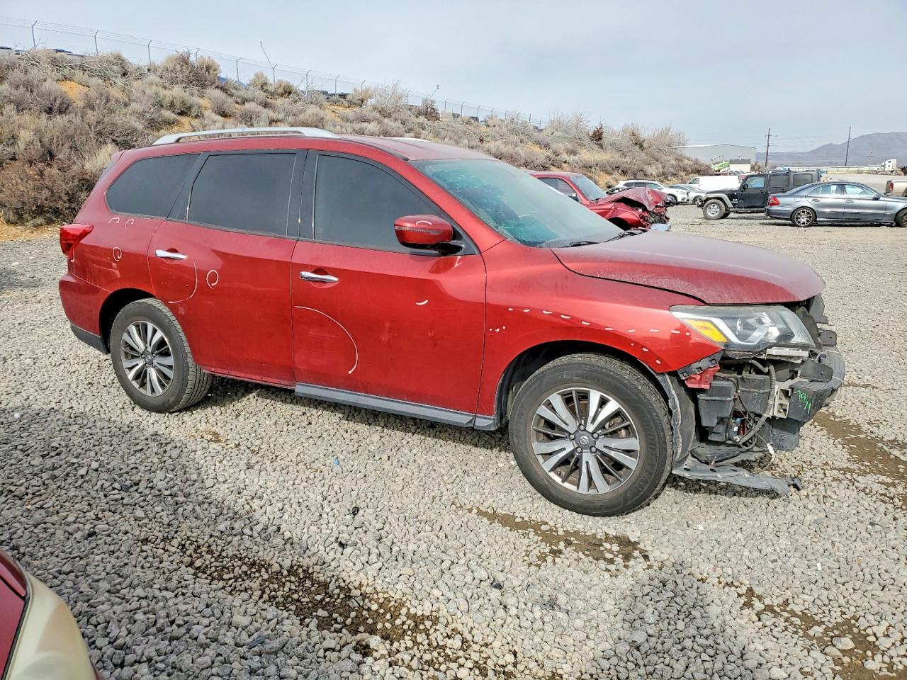 2017 NISSAN PATHFINDER