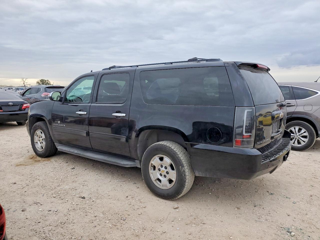 2011 CHEVROLET Suburban
