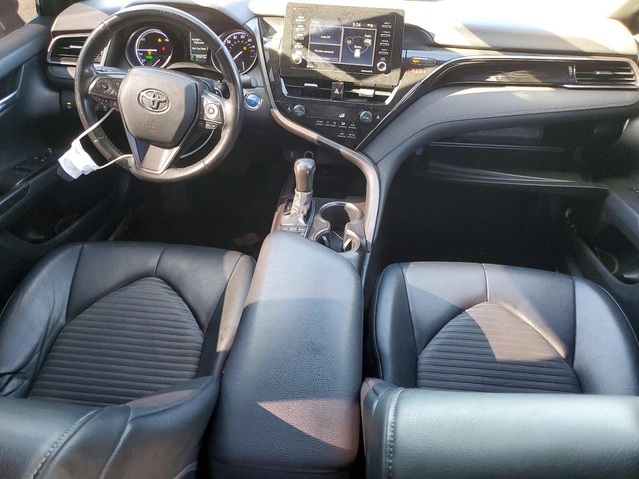2021 TOYOTA CAMRY