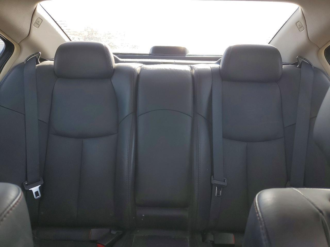 2011 NISSAN Maxima
