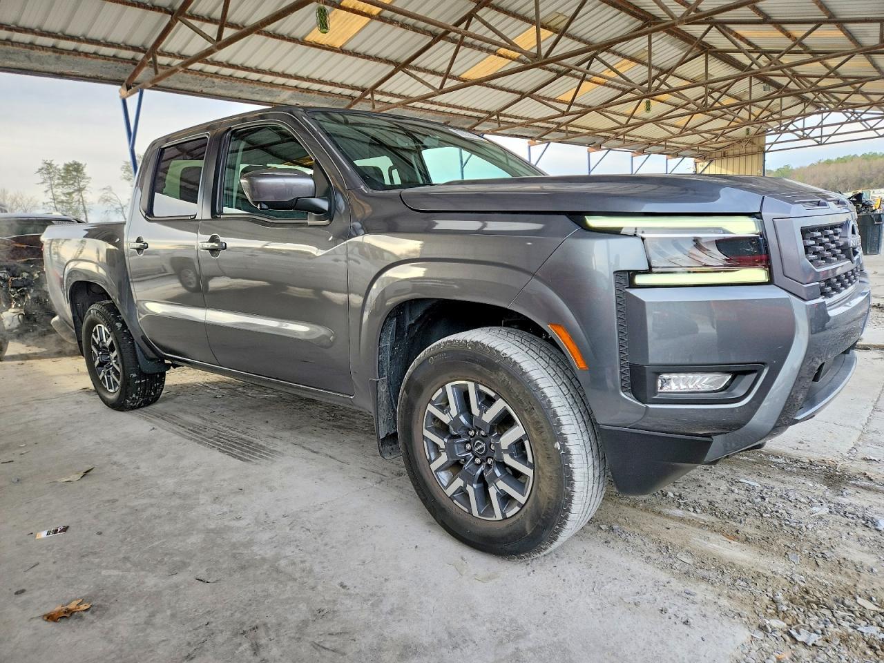 2025 NISSAN Frontier