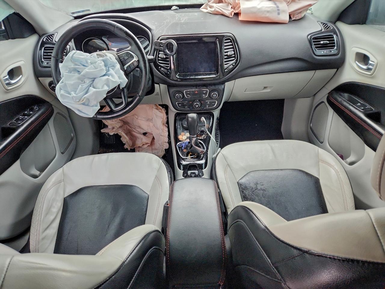 2017 JEEP Compass