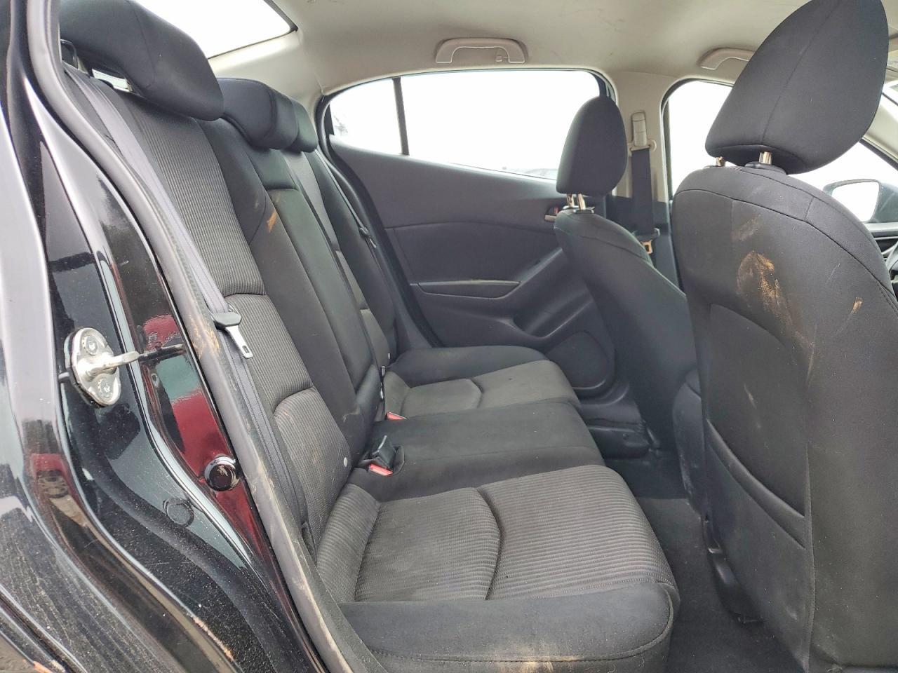 2015 MAZDA 3