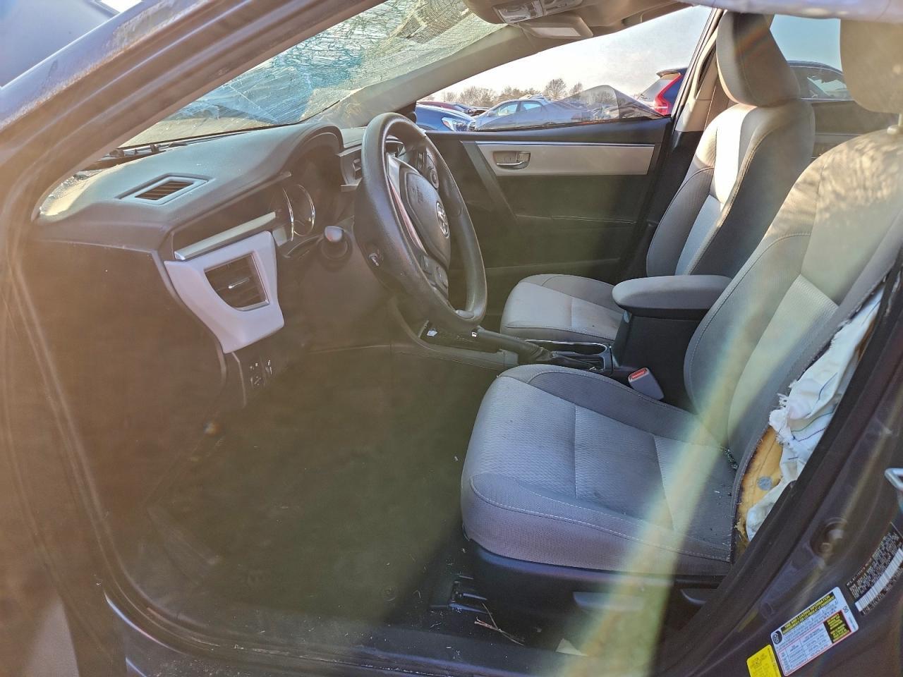 2016 TOYOTA COROLLA