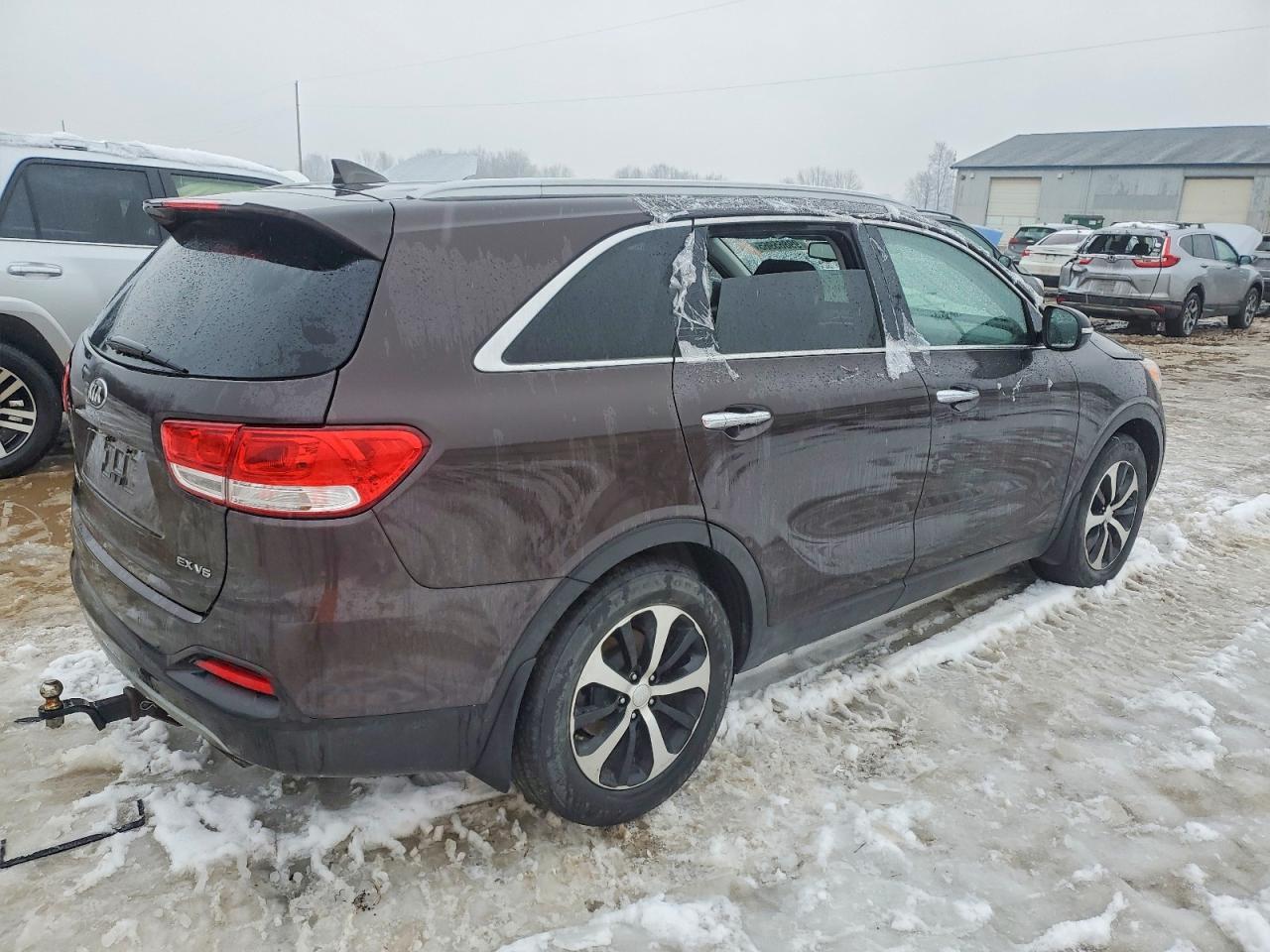 2016 KIA SORENTO