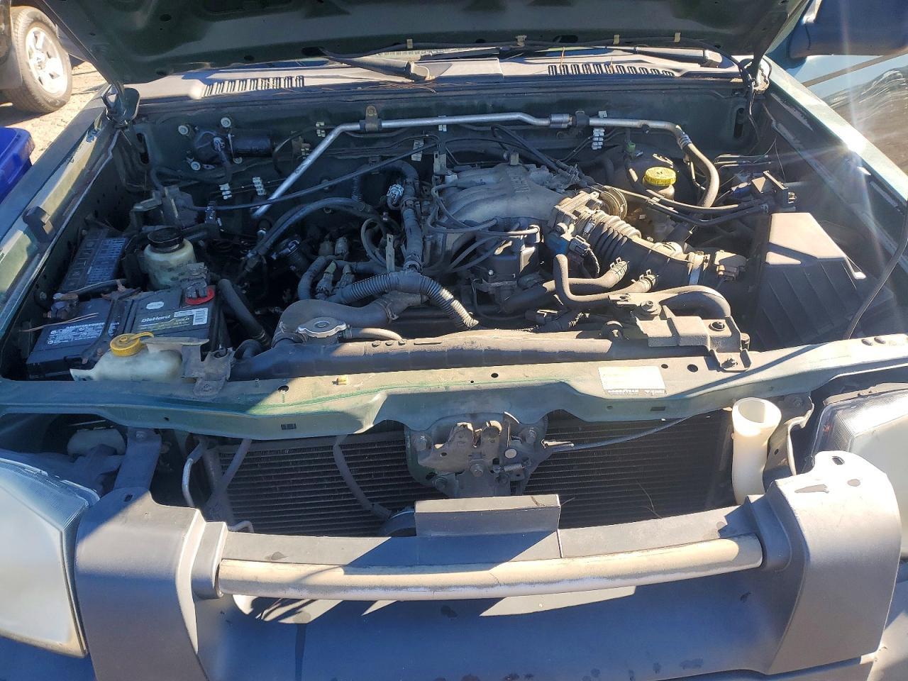2002 NISSAN Frontier
