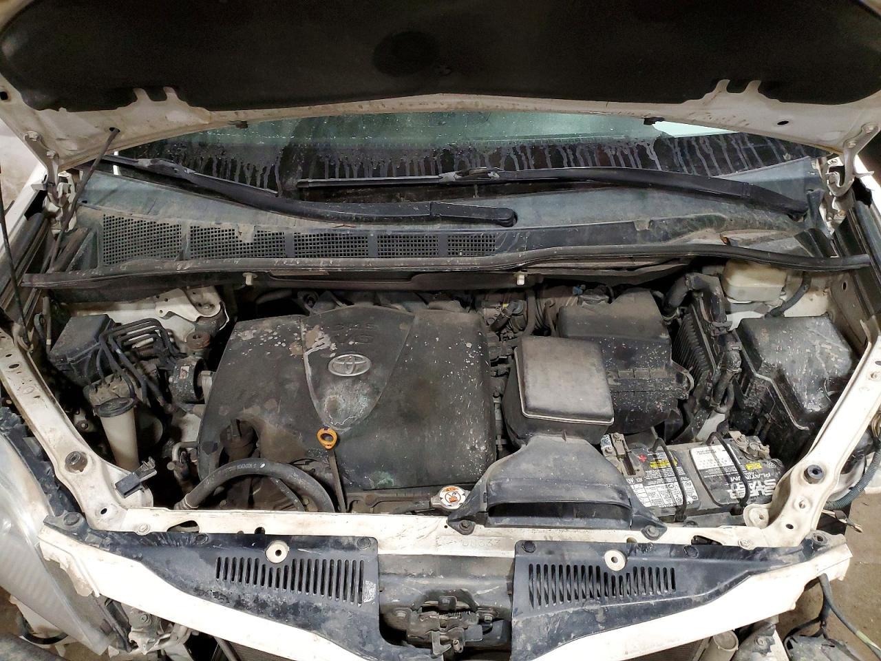 2017 TOYOTA SIENNA