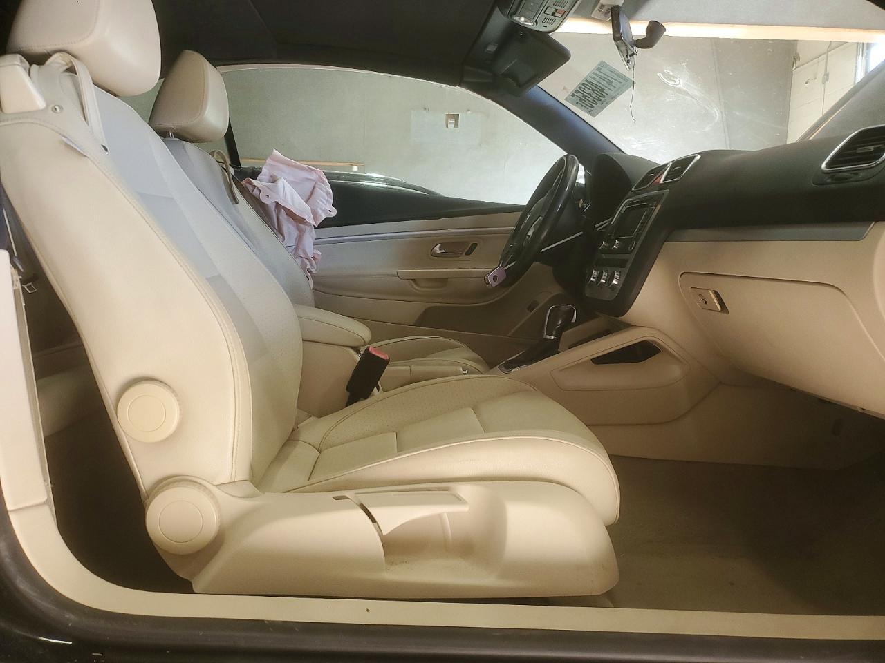 2014 VOLKSWAGEN EOS