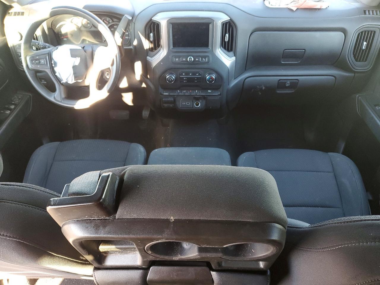 2021 CHEVROLET Silverado
