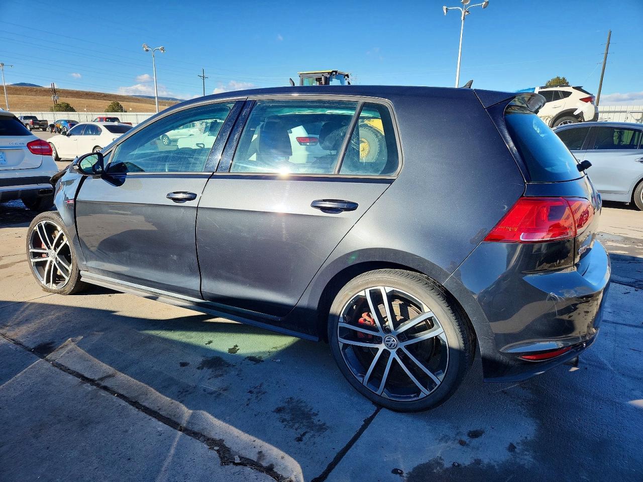 2017 VOLKSWAGEN GTI