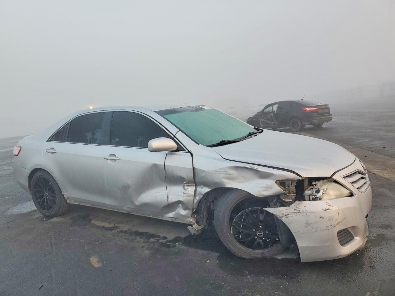 2011 TOYOTA CAMRY