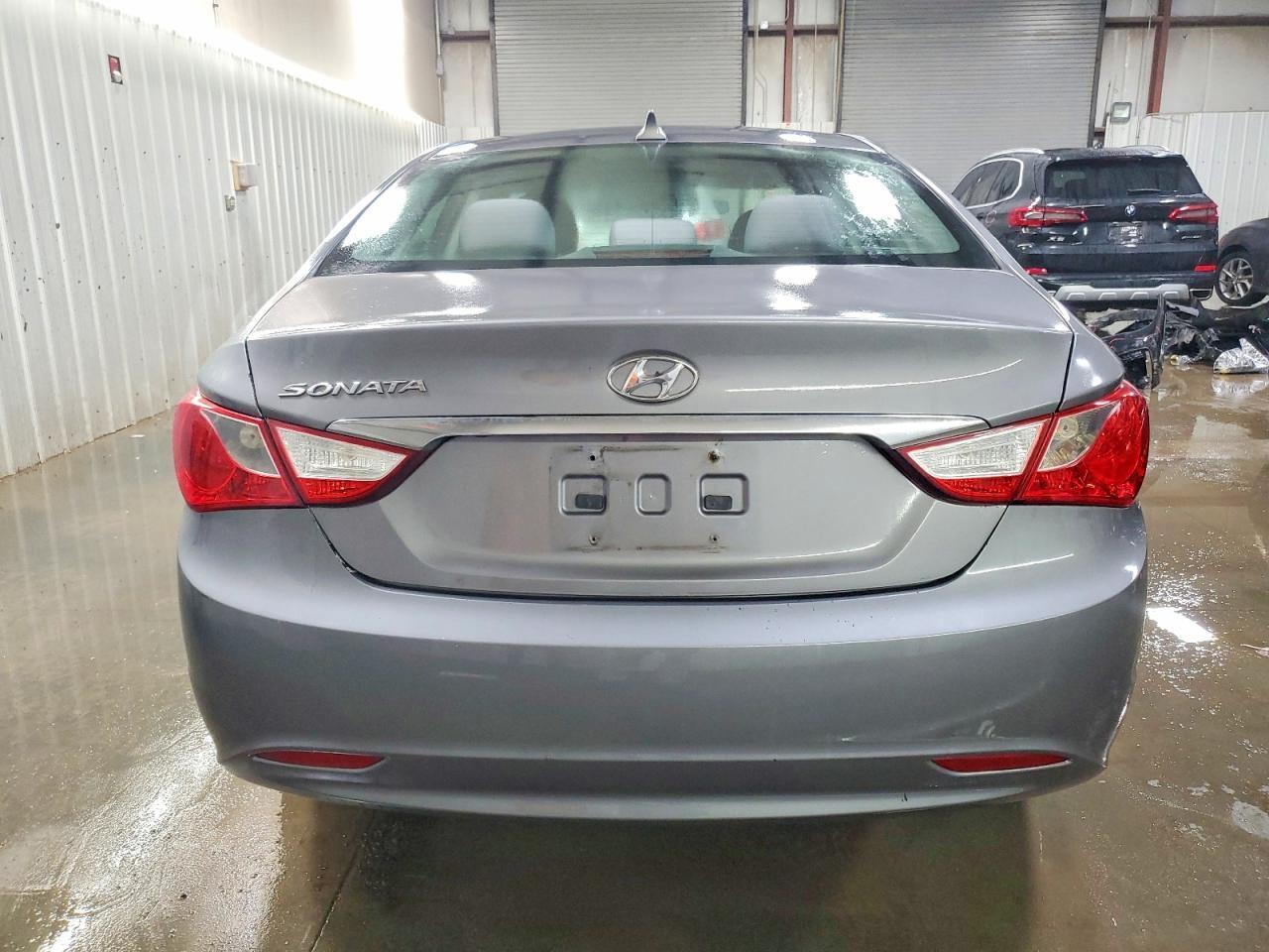 2011 HYUNDAI SONATA