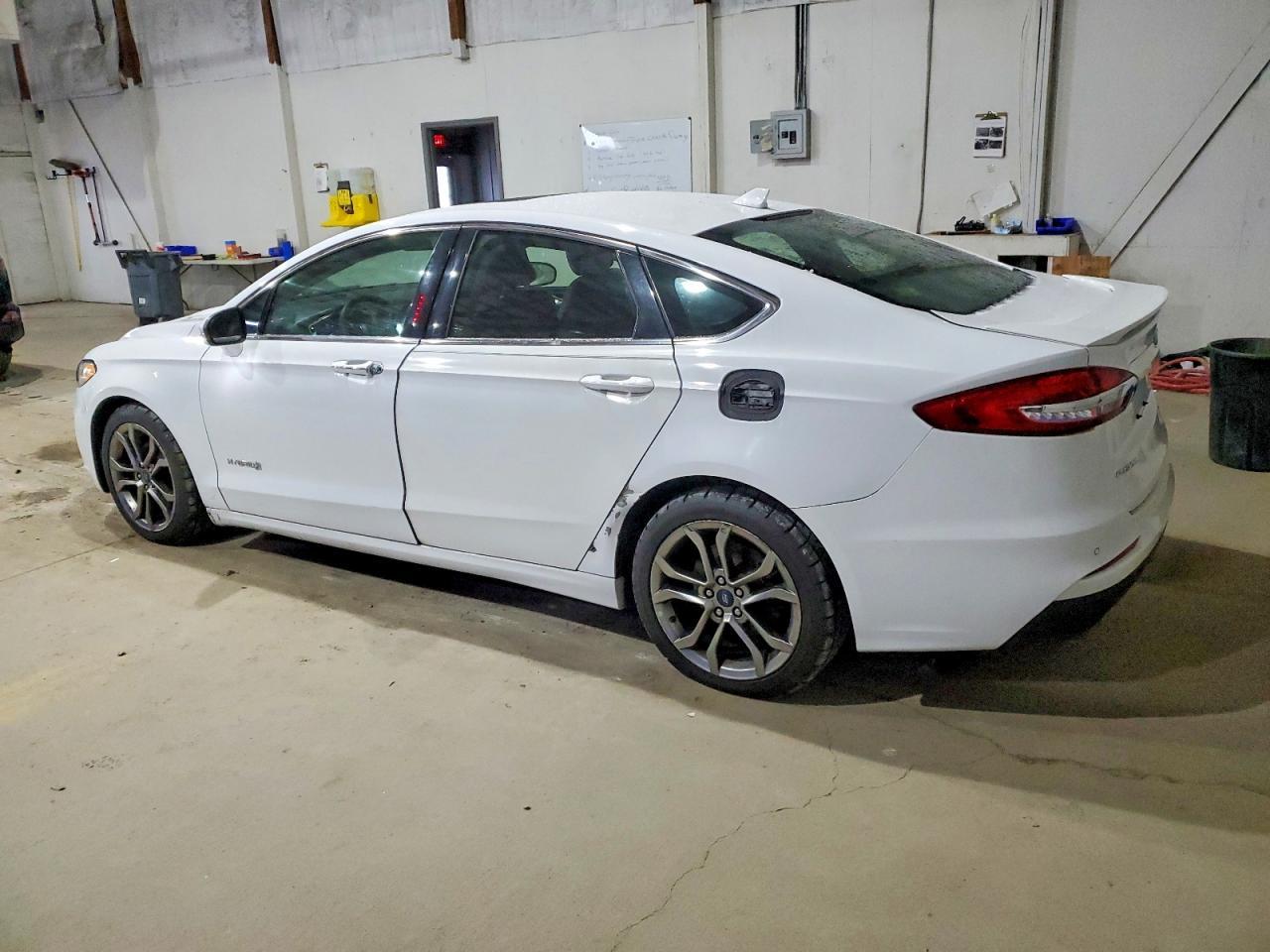 2019 FORD FUSION