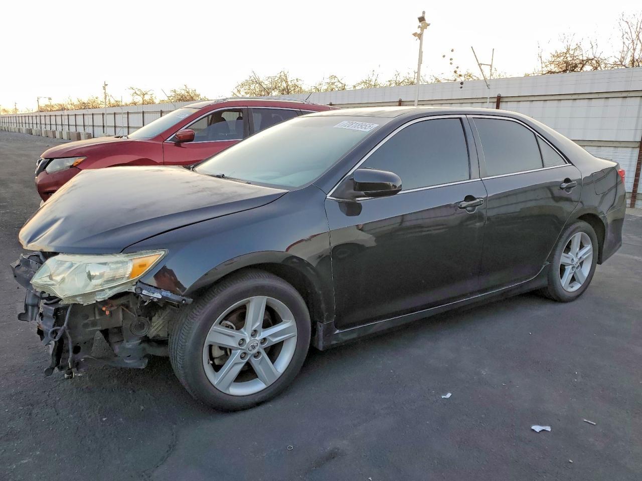 2012 TOYOTA CAMRY