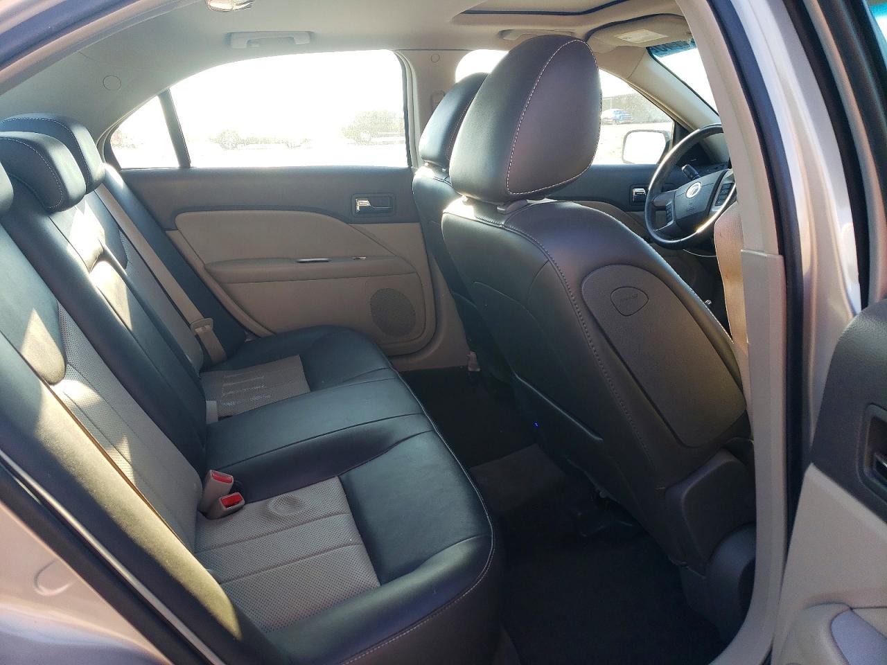 2010 MERCURY Milan