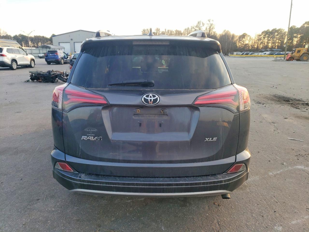 2018 TOYOTA RAV4