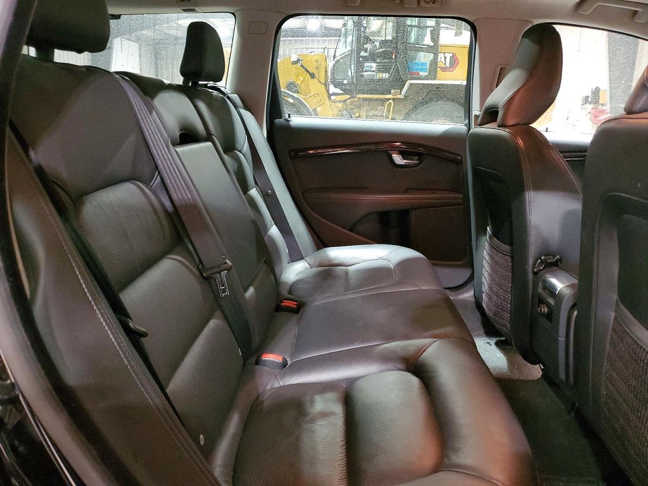 2014 VOLVO XC70