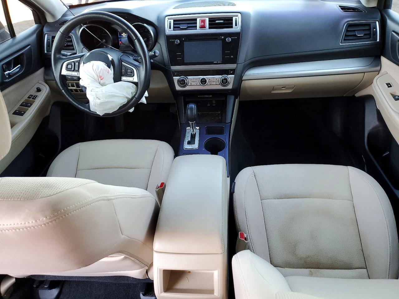 2015 SUBARU Legacy