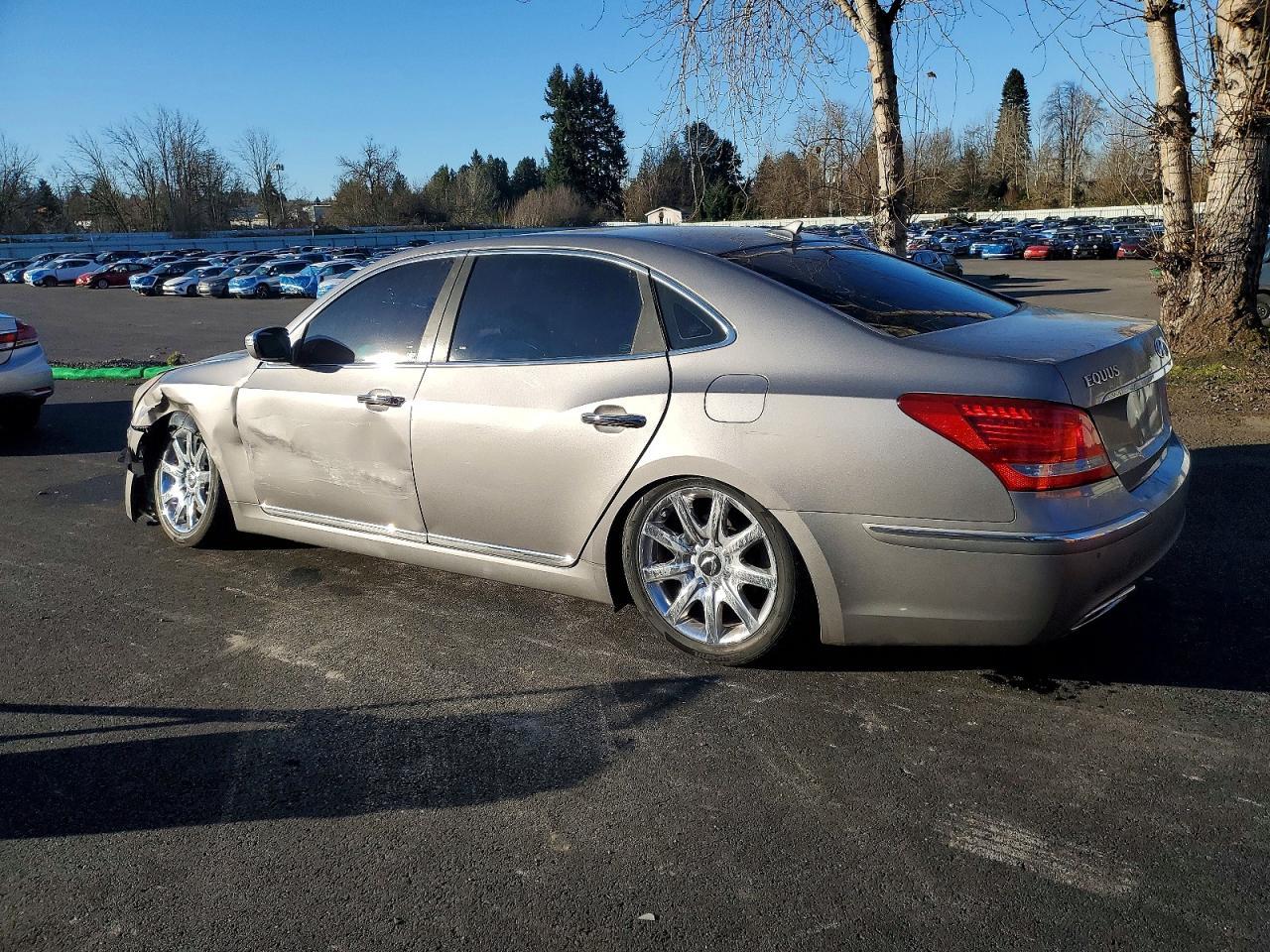 2011 HYUNDAI Equus