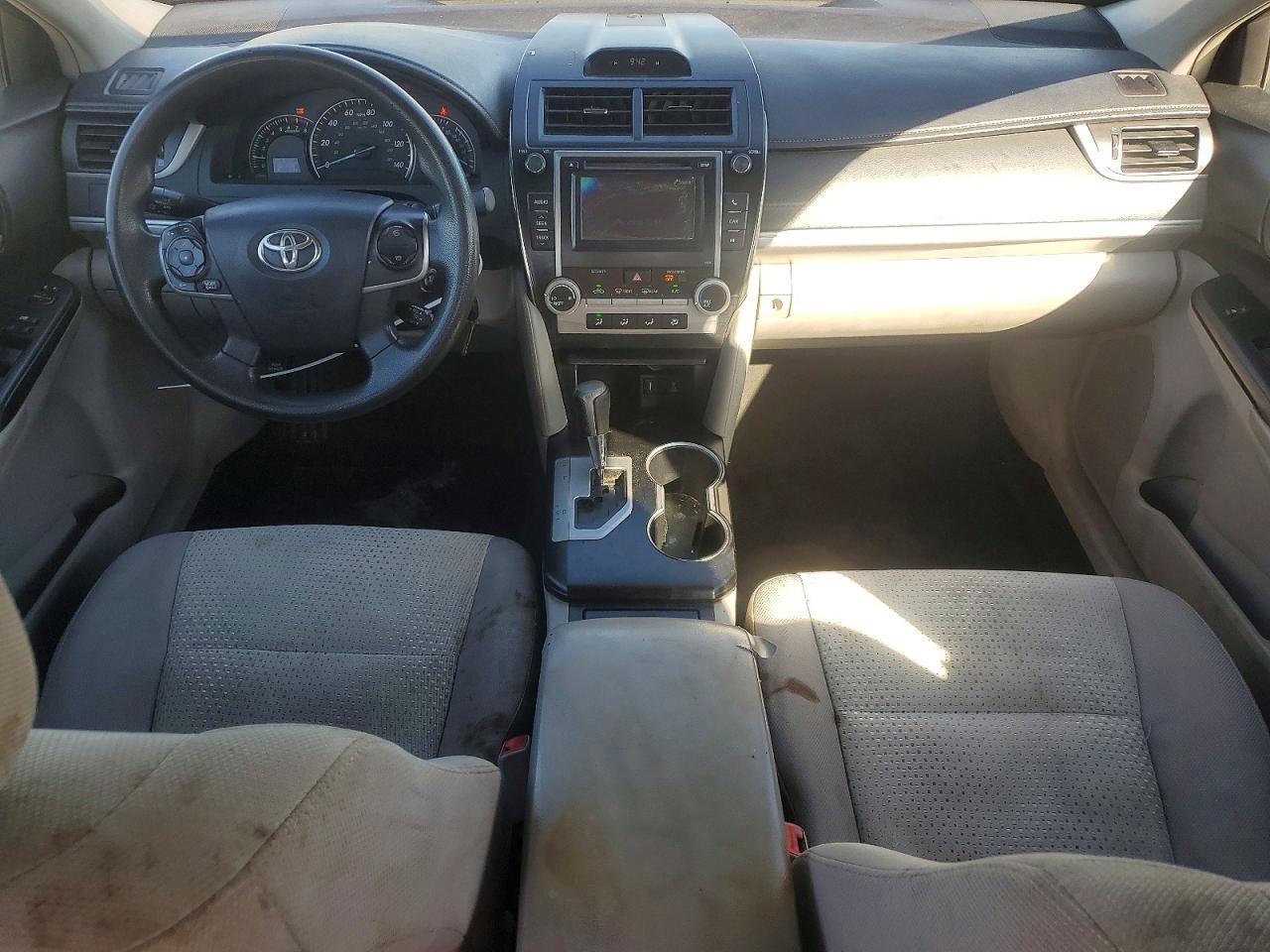 2014 TOYOTA CAMRY