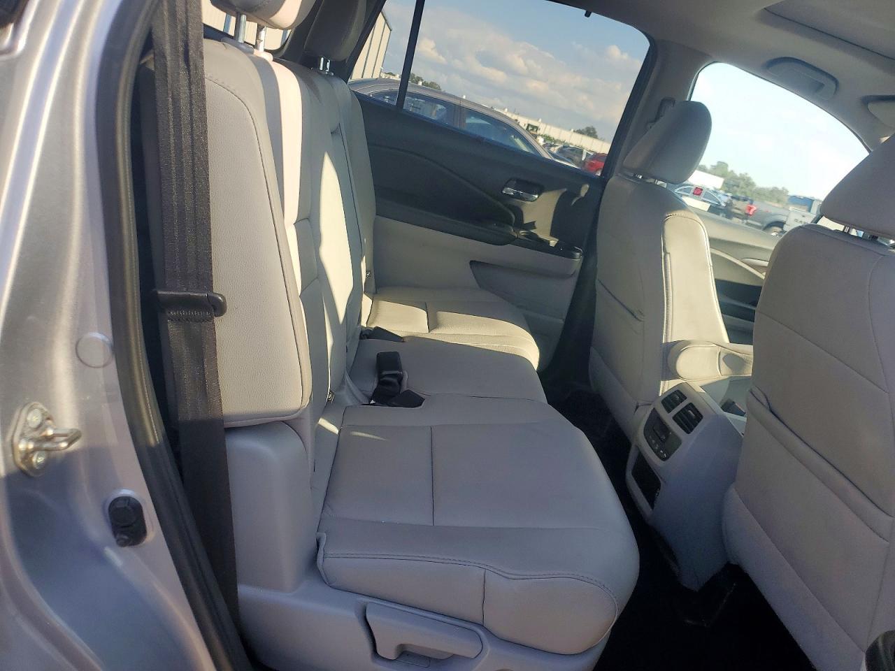 2019 HONDA PILOT