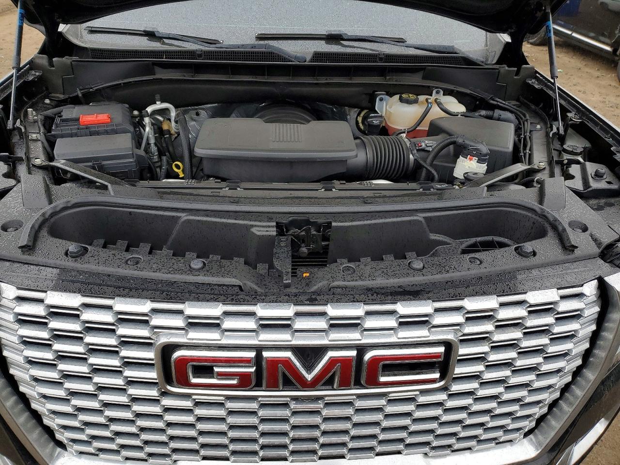 2022 GMC Yukon