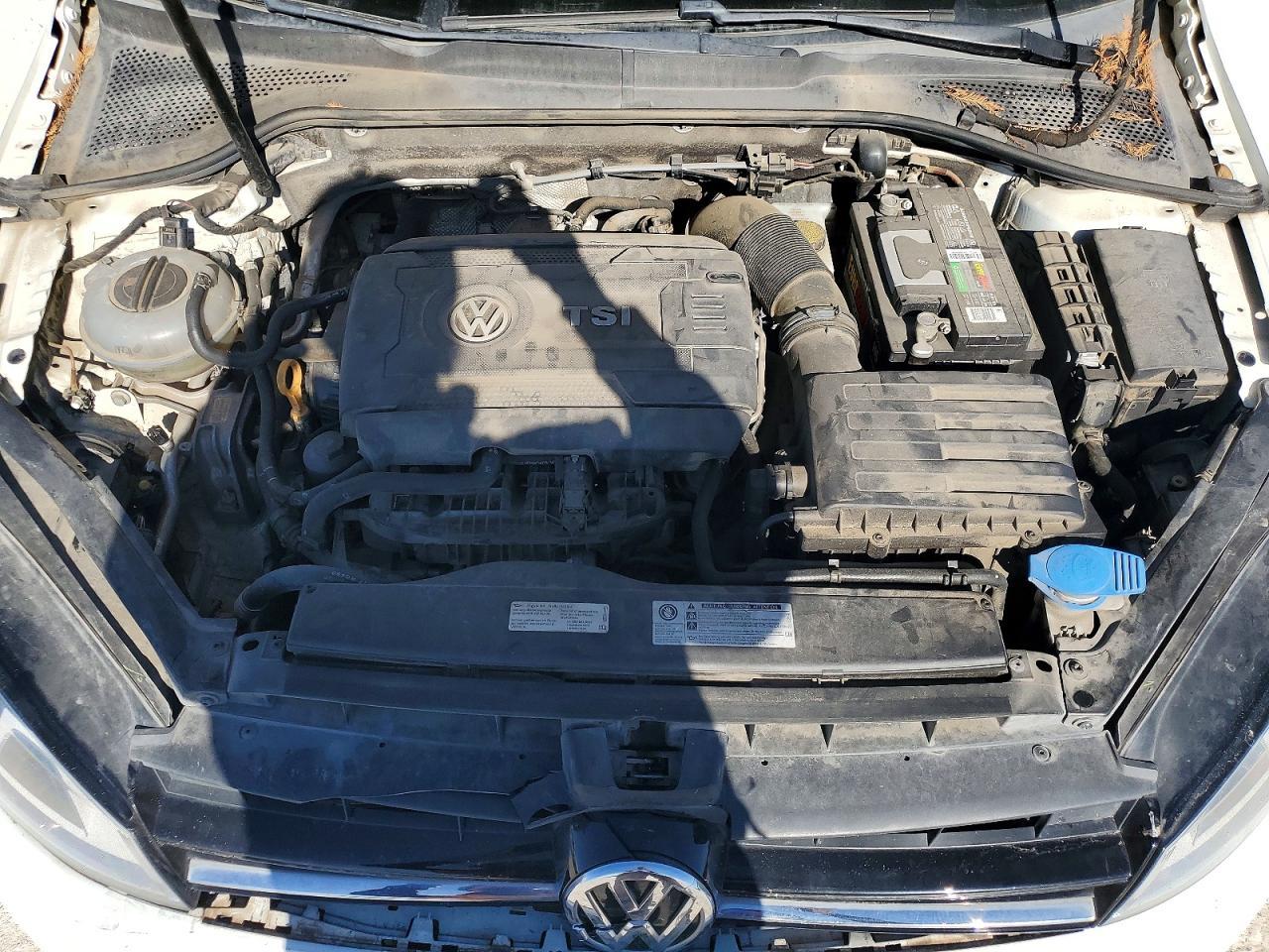 2017 VOLKSWAGEN GOLF