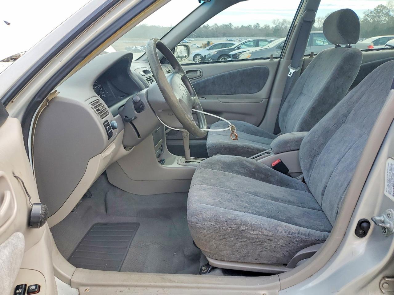 1999 TOYOTA COROLLA