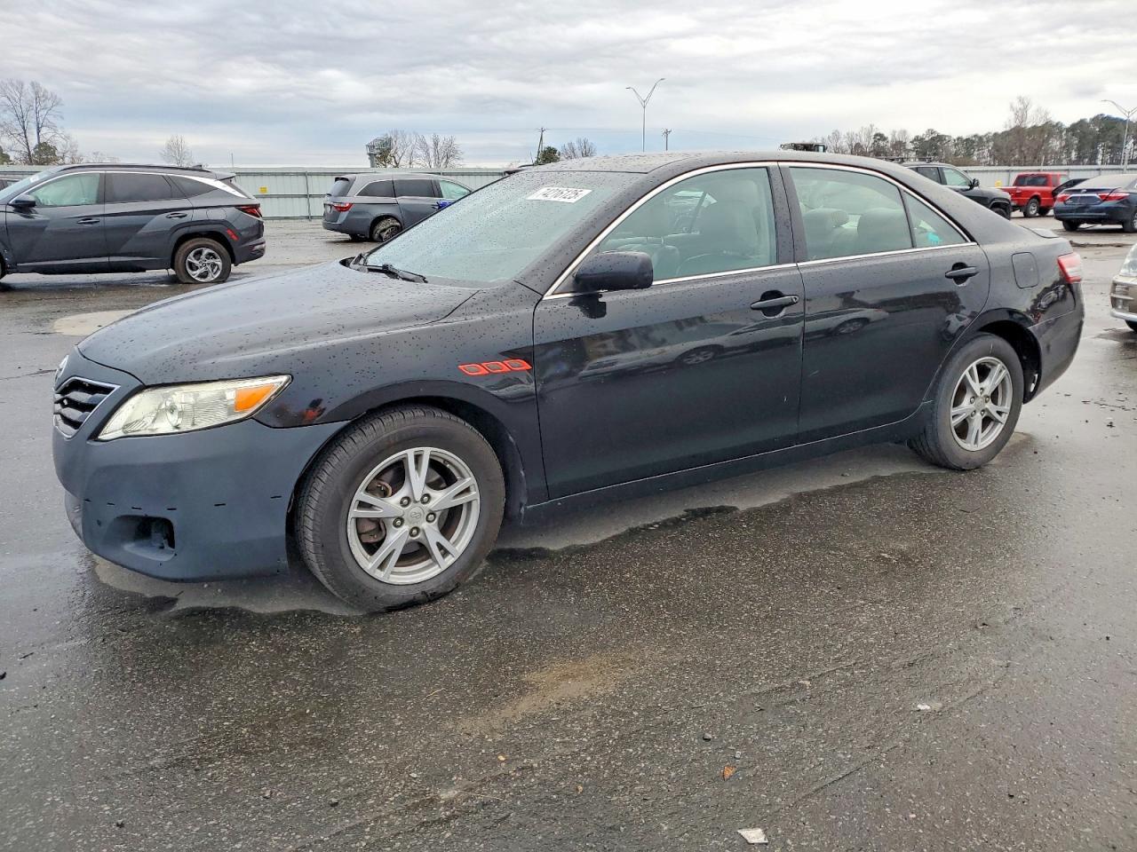 2010 TOYOTA CAMRY