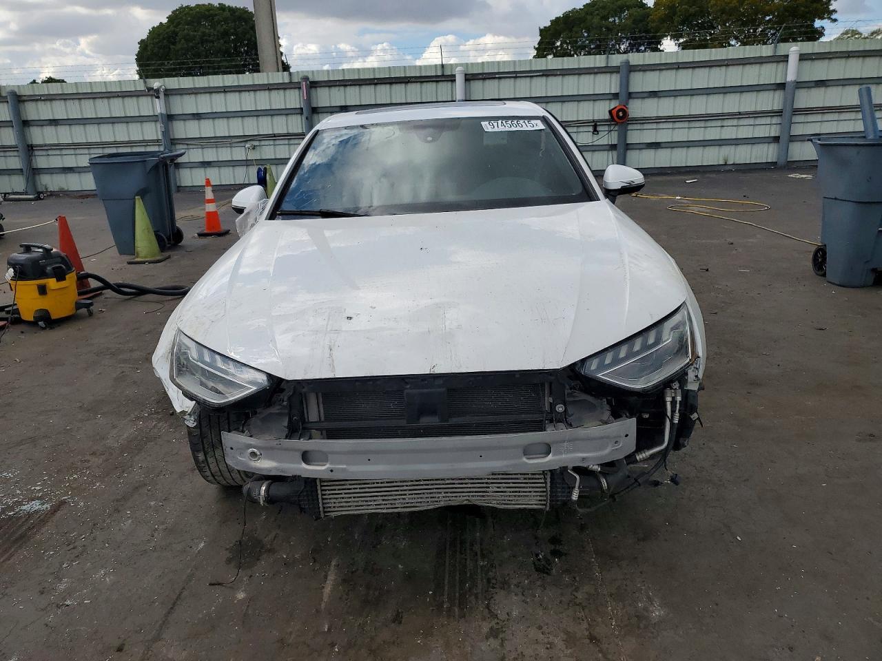 2022 AUDI A4