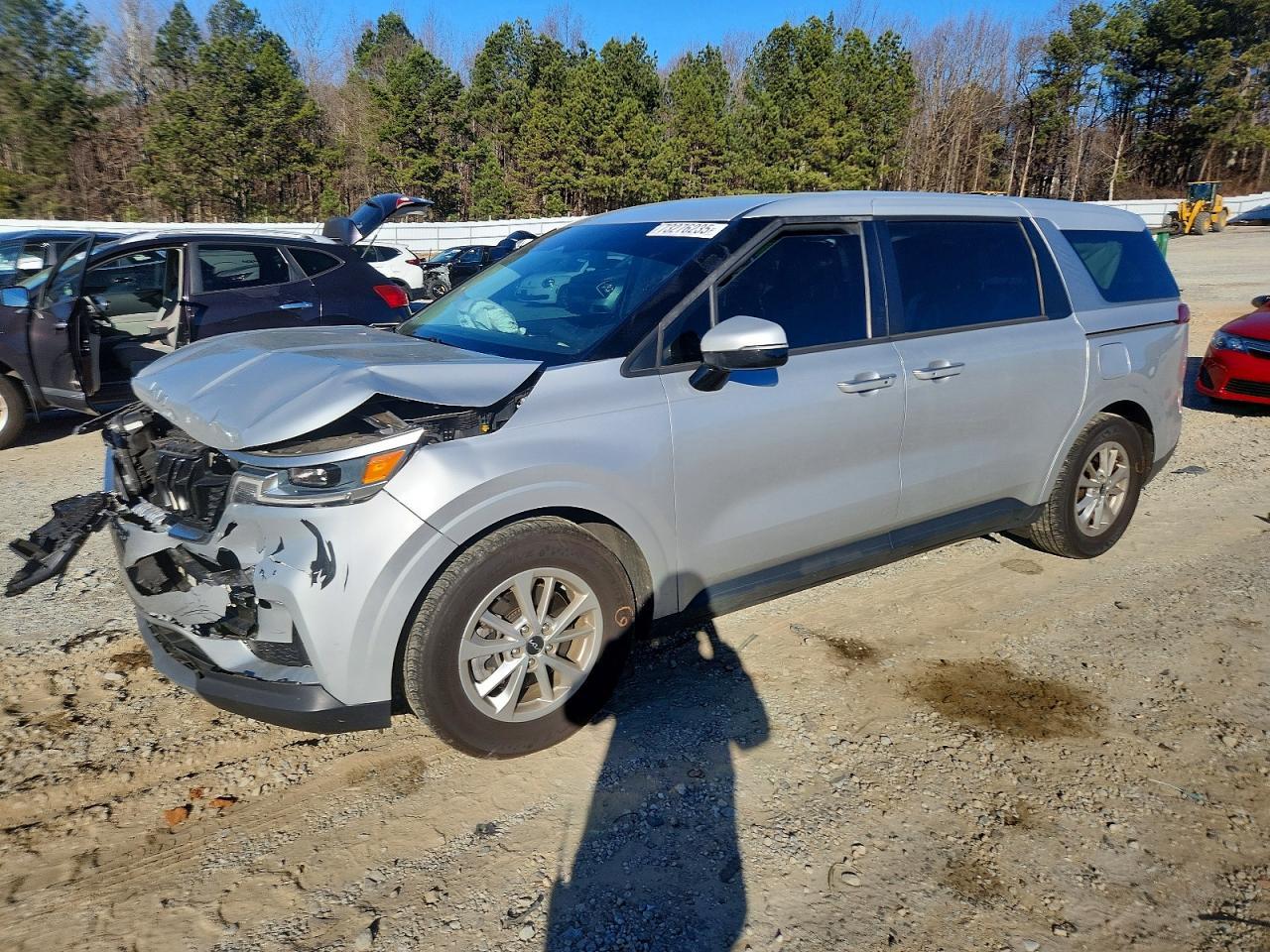 2022 KIA Carnival