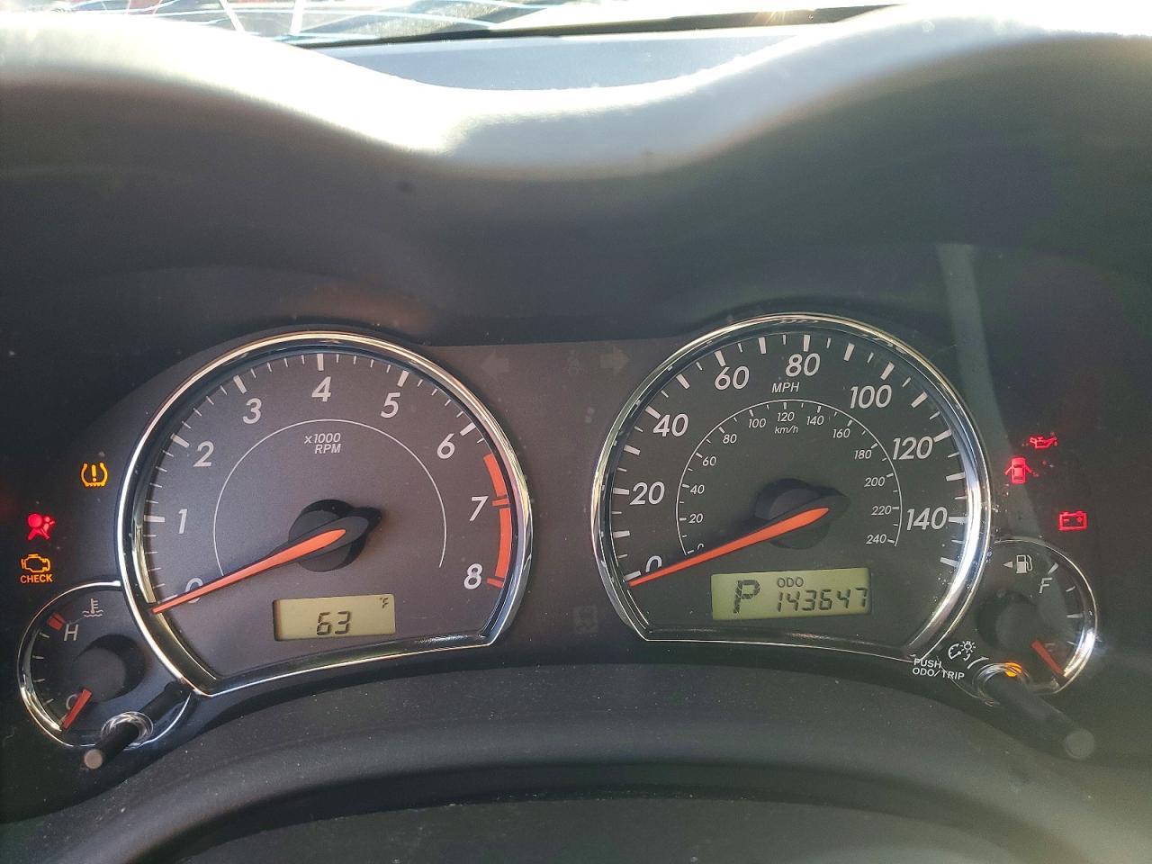 2011 TOYOTA COROLLA