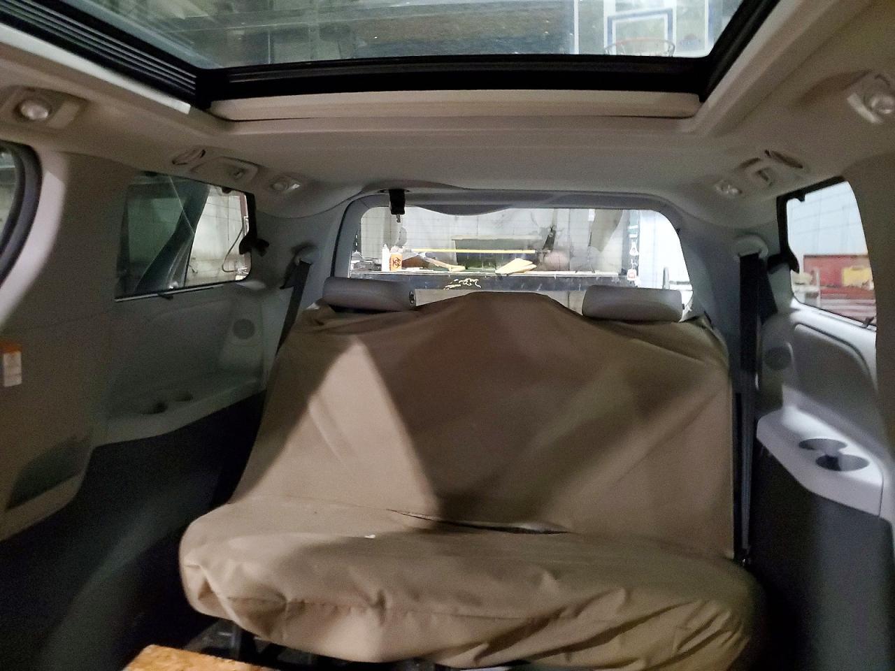 2018 TOYOTA SIENNA