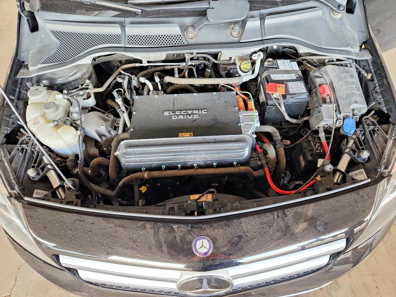 2014 MERCEDES-BENZ B-Class