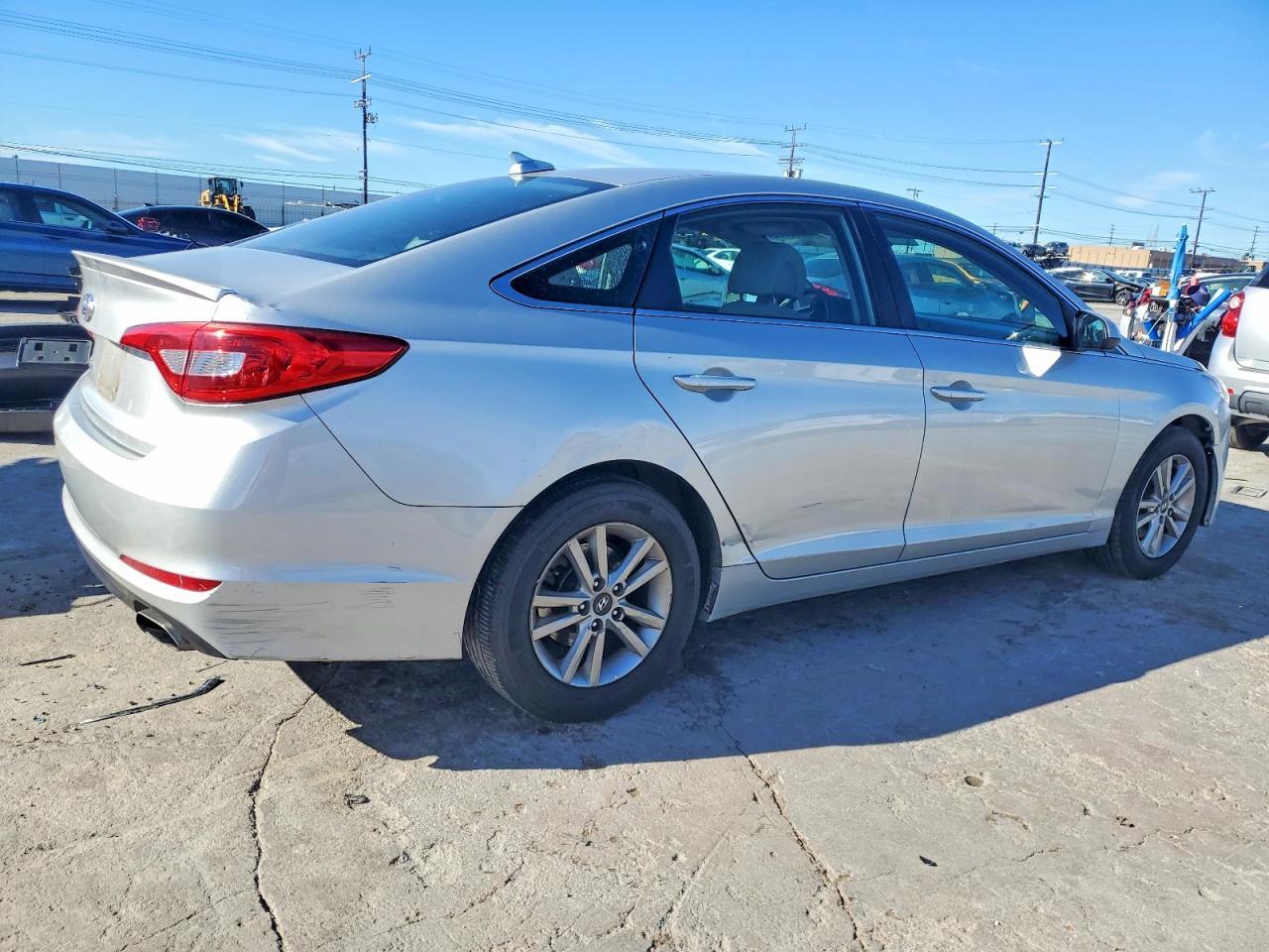 2016 HYUNDAI SONATA