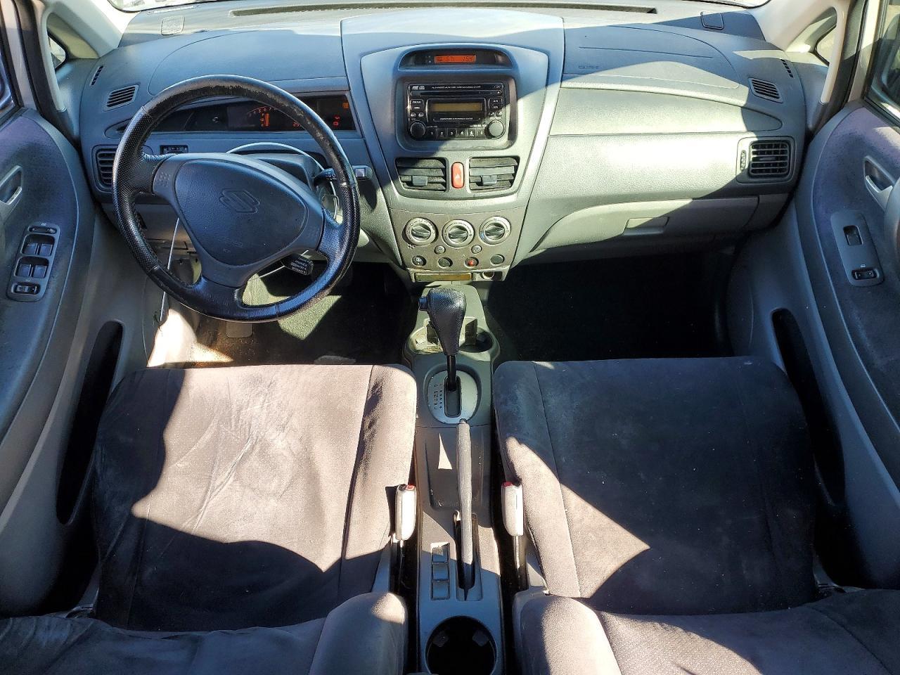 2004 SUZUKI Aerio