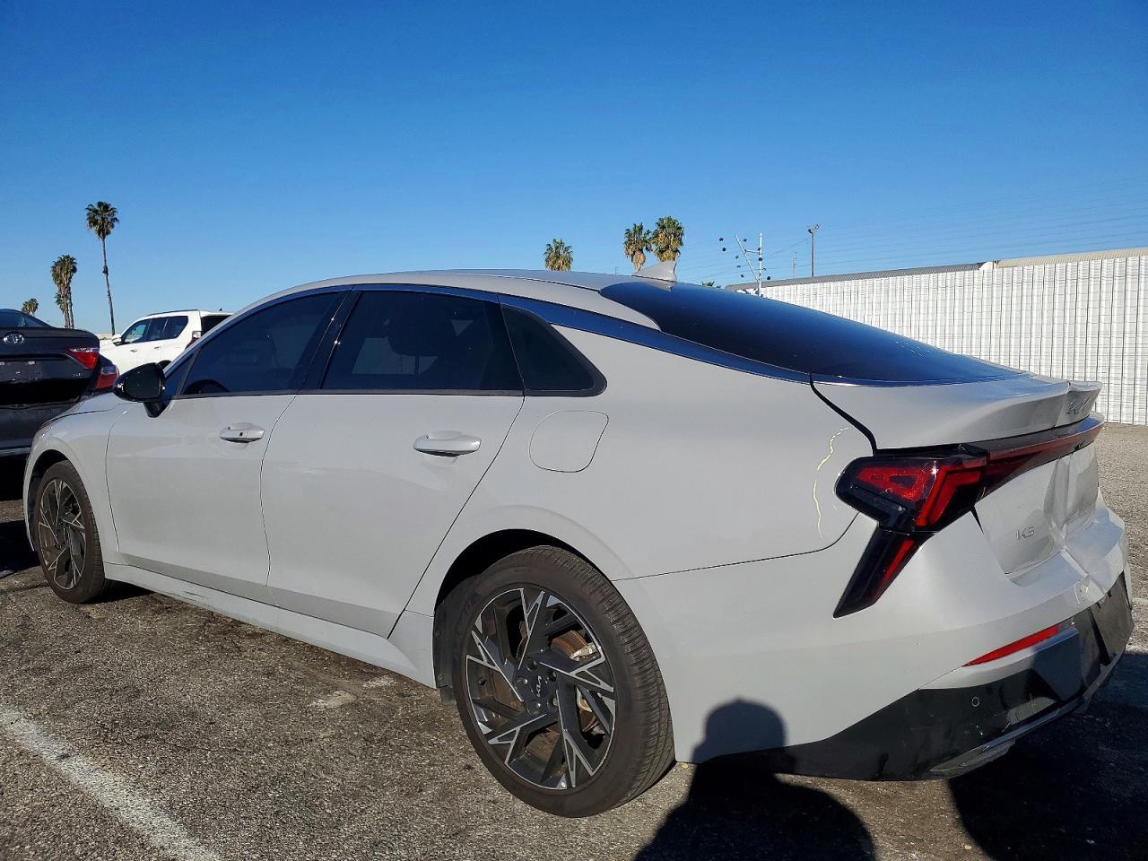 2025 KIA K5
